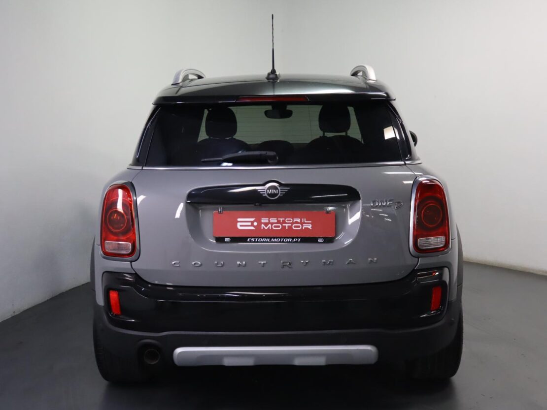 Mini Countryman One D 4