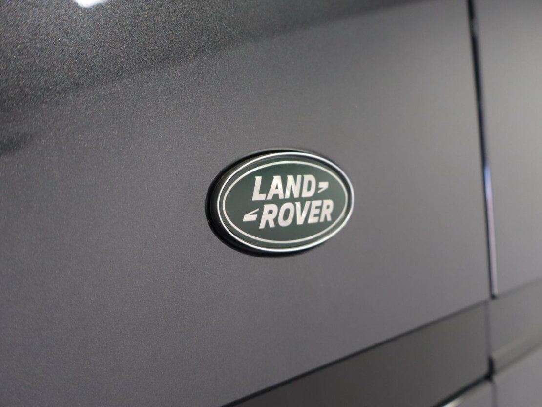 Land Rover Defender 2.0 PHEV PS AWD Auto S 110 27