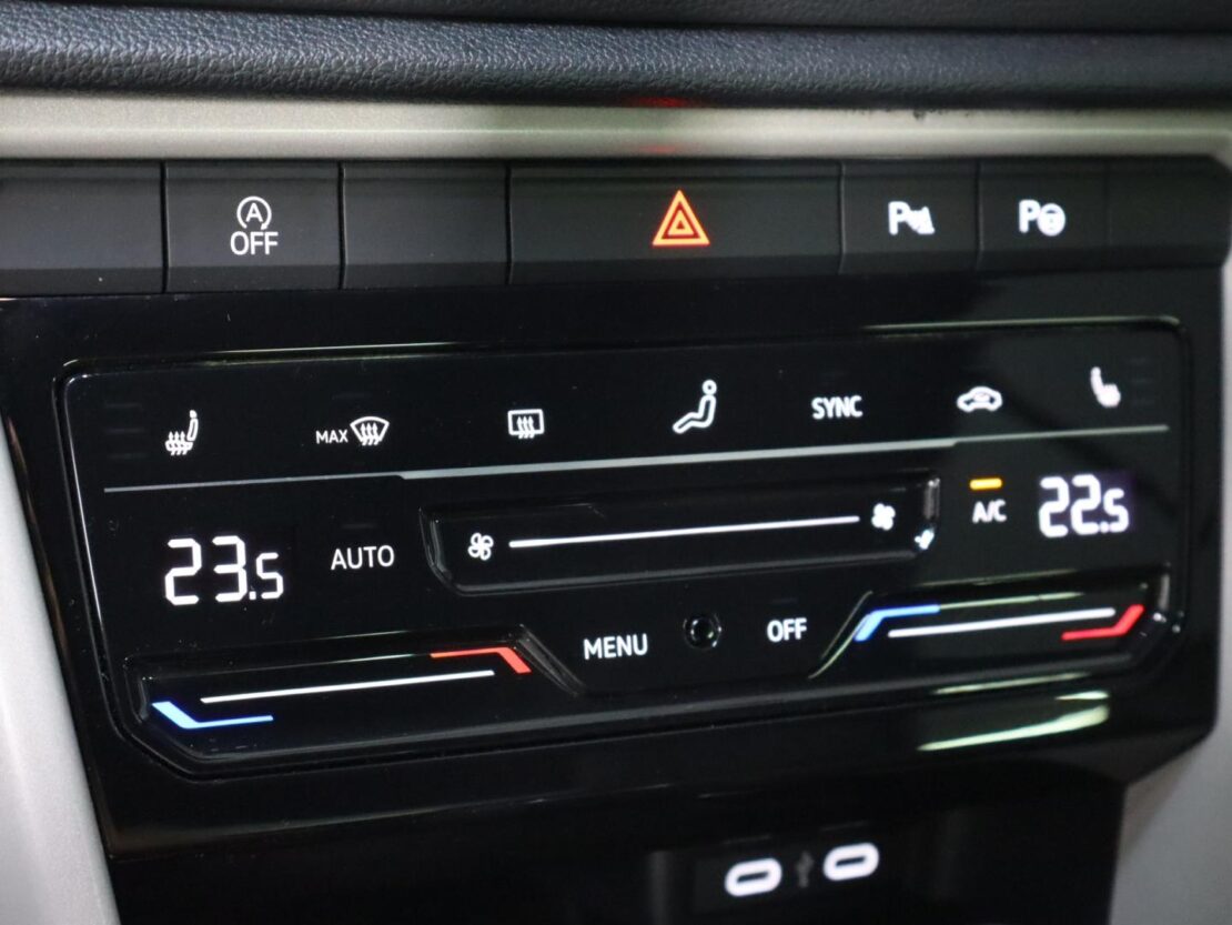 Volkswagen T-Roc Cabrio 1.5 TSI  Style DSG 23