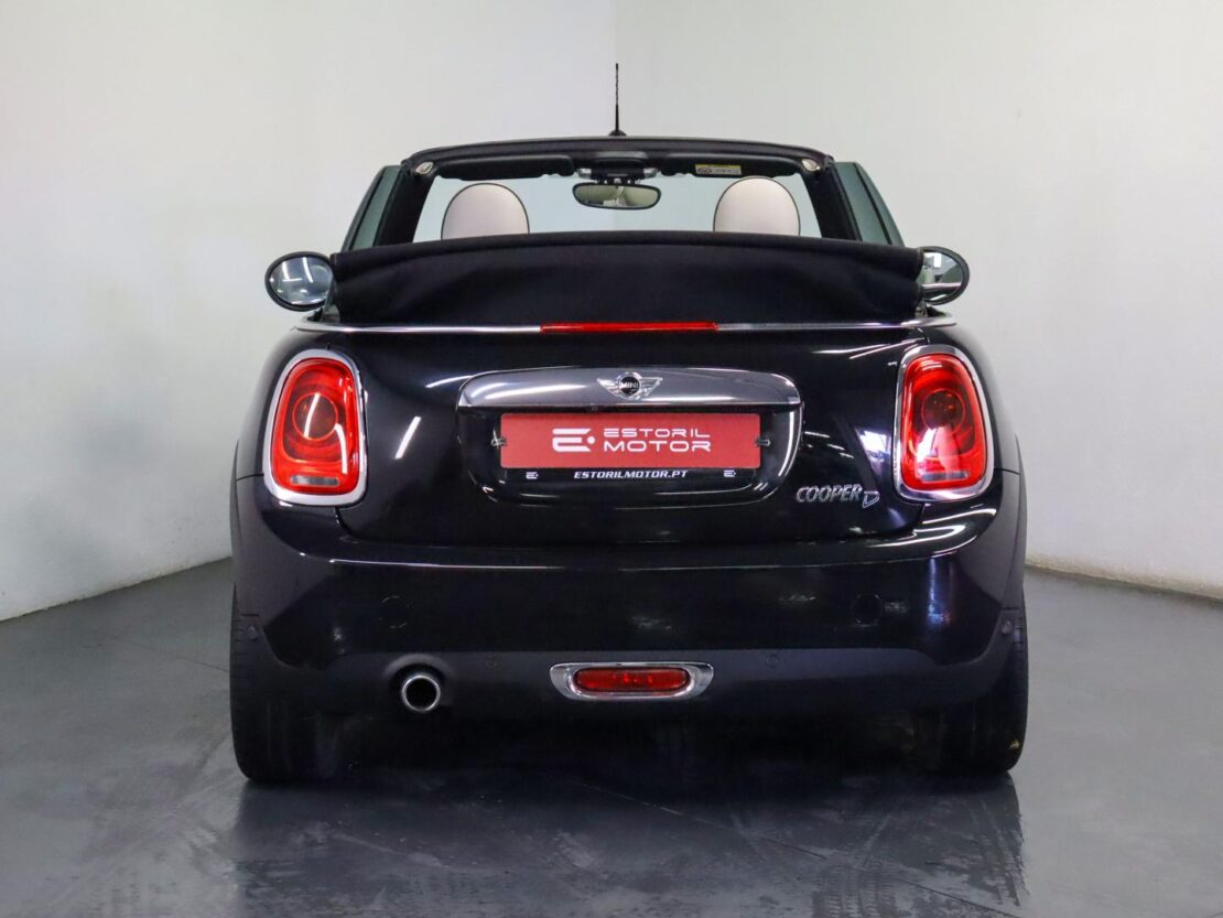 Mini Mini Cooper D Cabrio Auto 7
