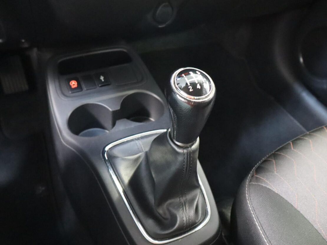 Mitsubishi Space Star 1.2 Connection Ediiton 13
