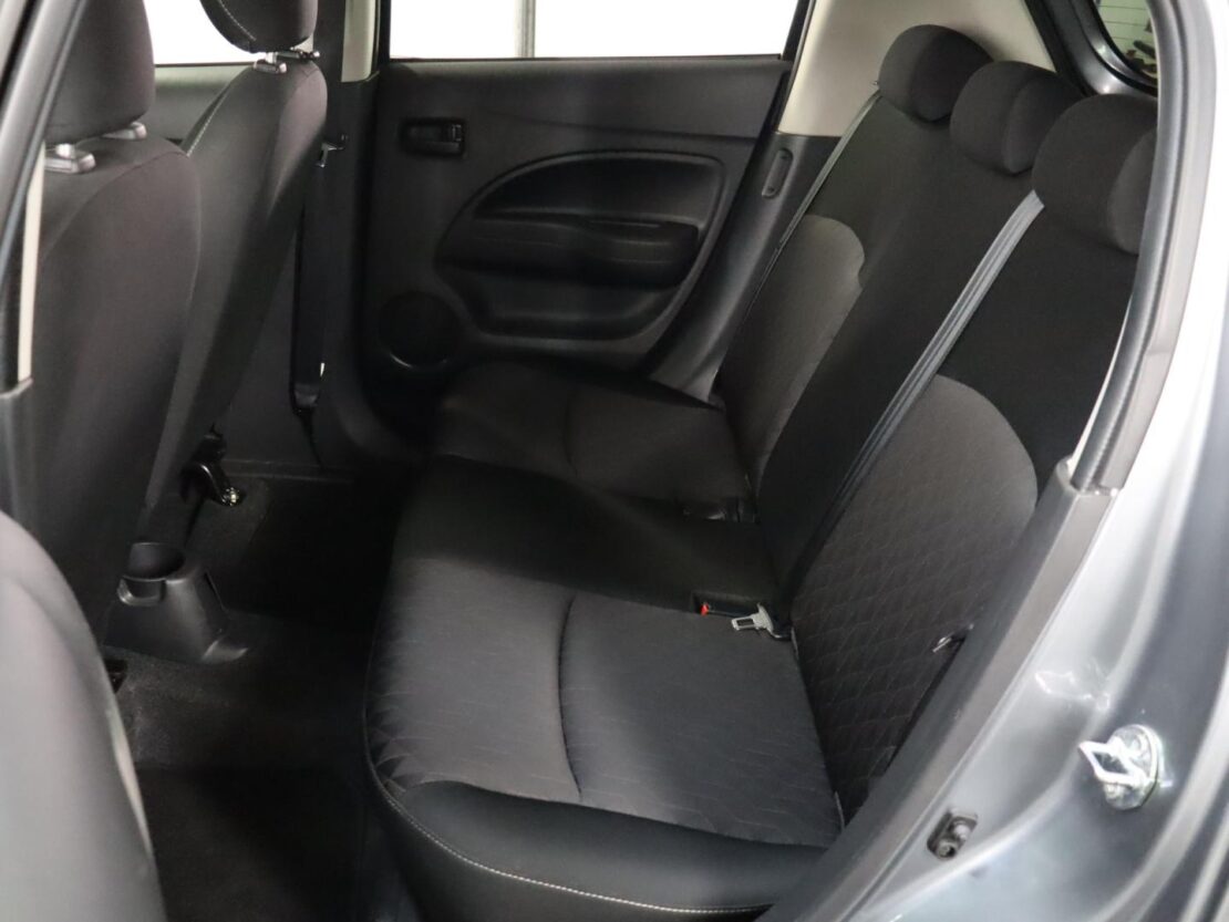 Mitsubishi Space Star 1.2 Connection Ediiton 8