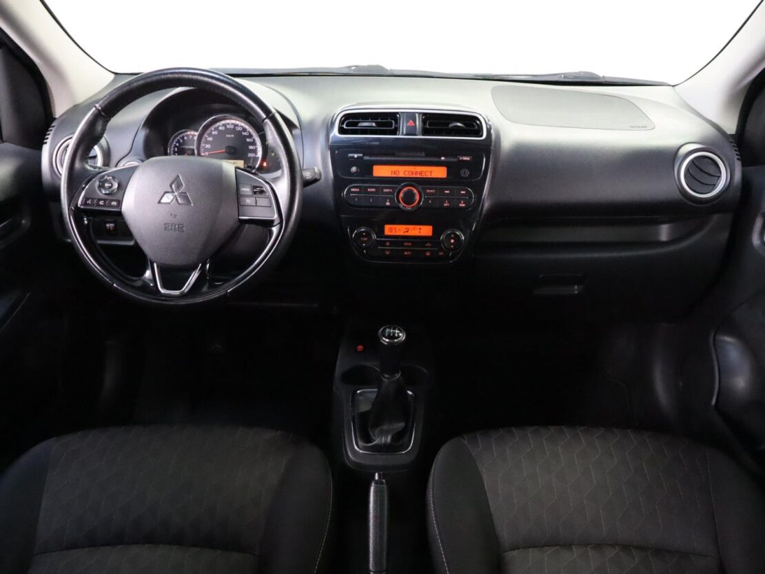 Mitsubishi Space Star 1.2 Connection Ediiton 9