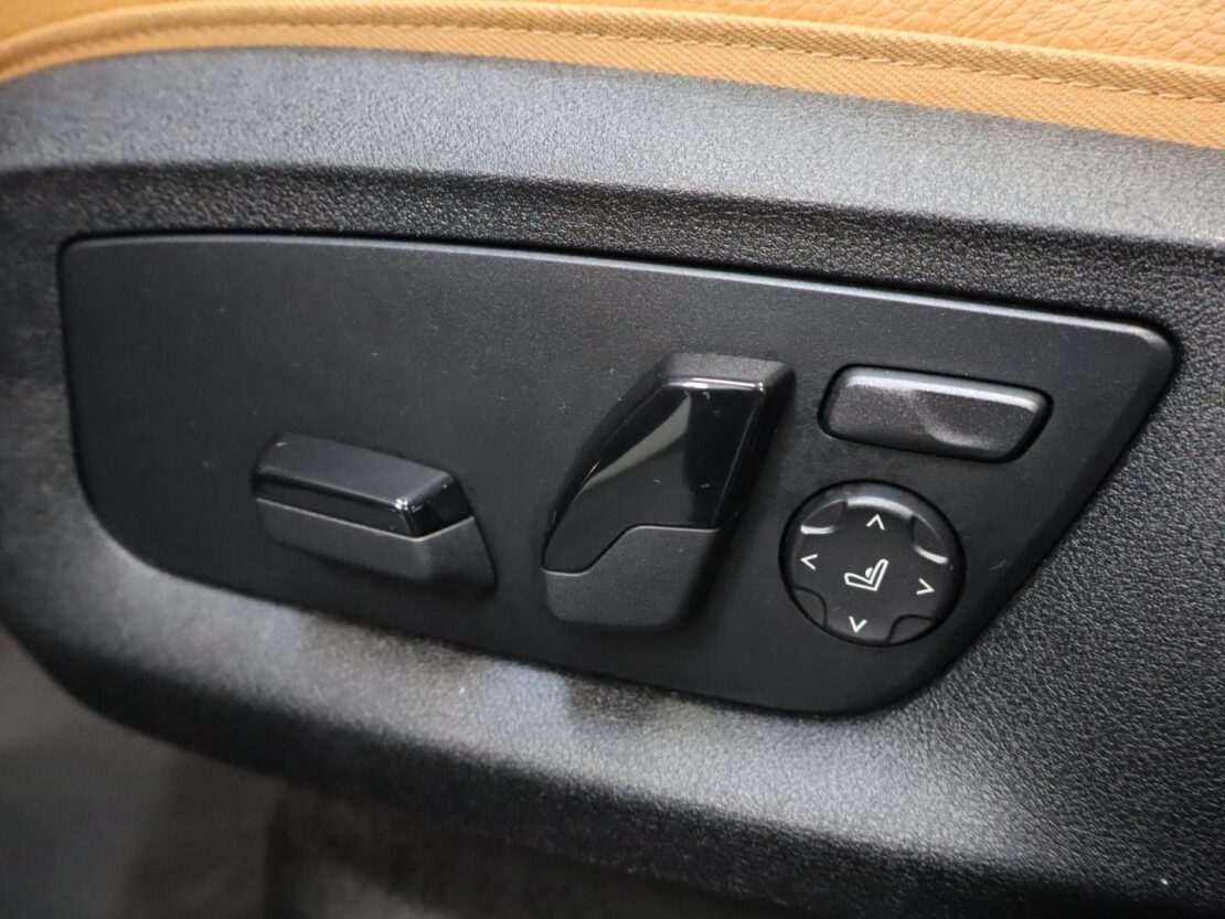 BMW Serie 5 530e Auto Line Luxury 11