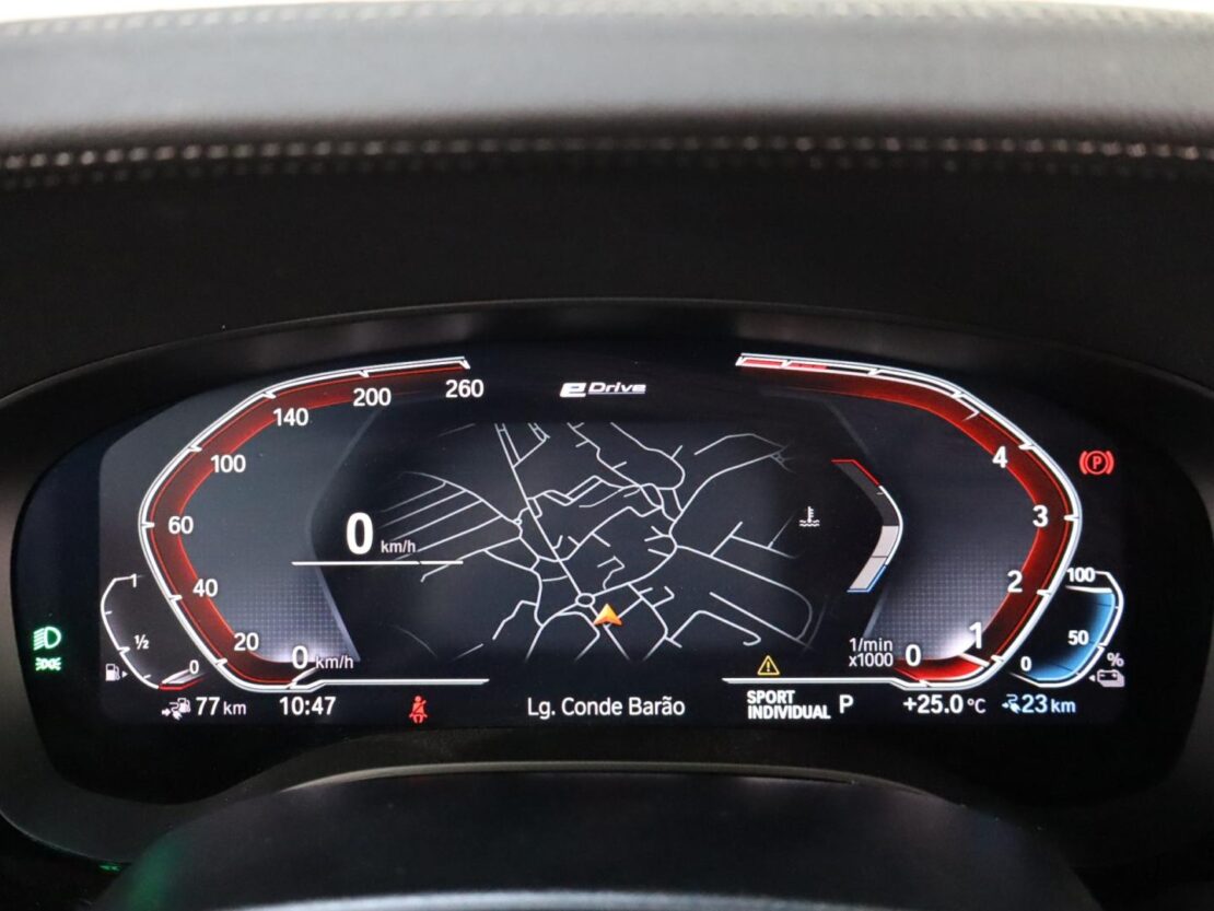 BMW Serie 5 530e Auto Line Luxury 17