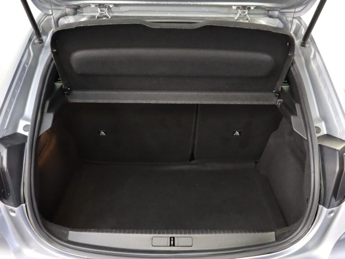 Peugeot 208 1.2 PureTech  Active Pack 21