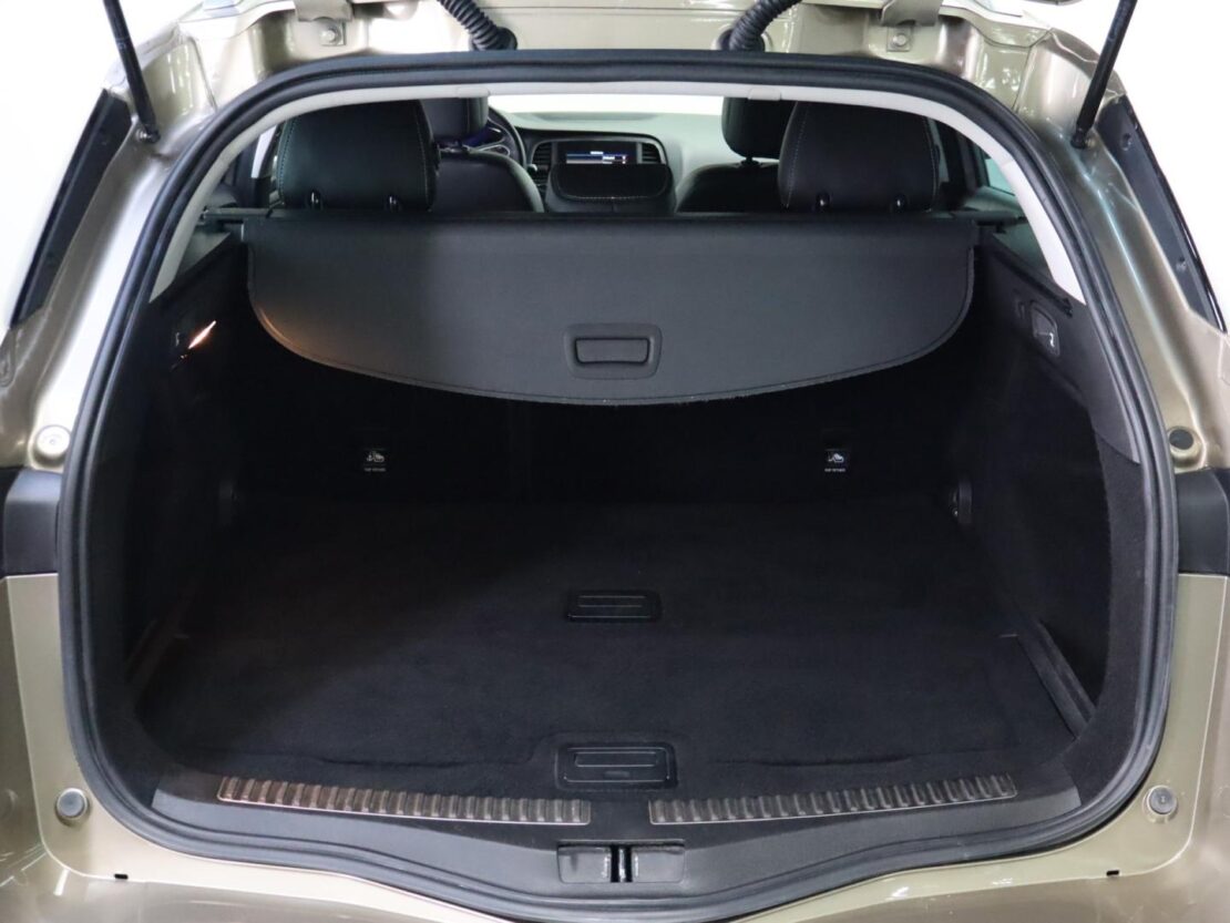 Renault Megane ST 1.2 TCe  Intens 21