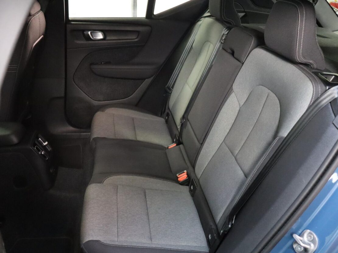 Volvo XC40 1.5 T5 Plus Bright PG HYBRID 11