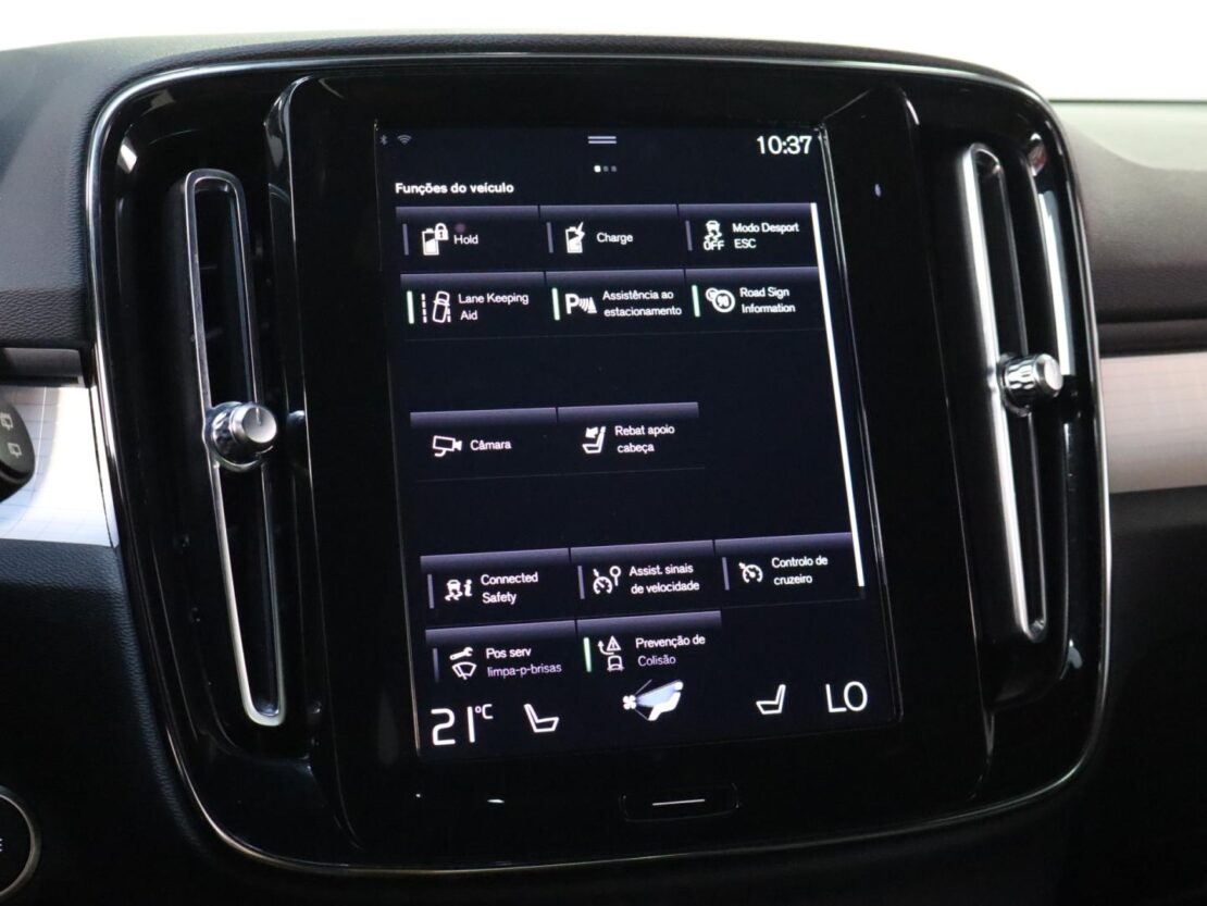 Volvo XC40 1.5 T5 Plus Bright PG HYBRID 21