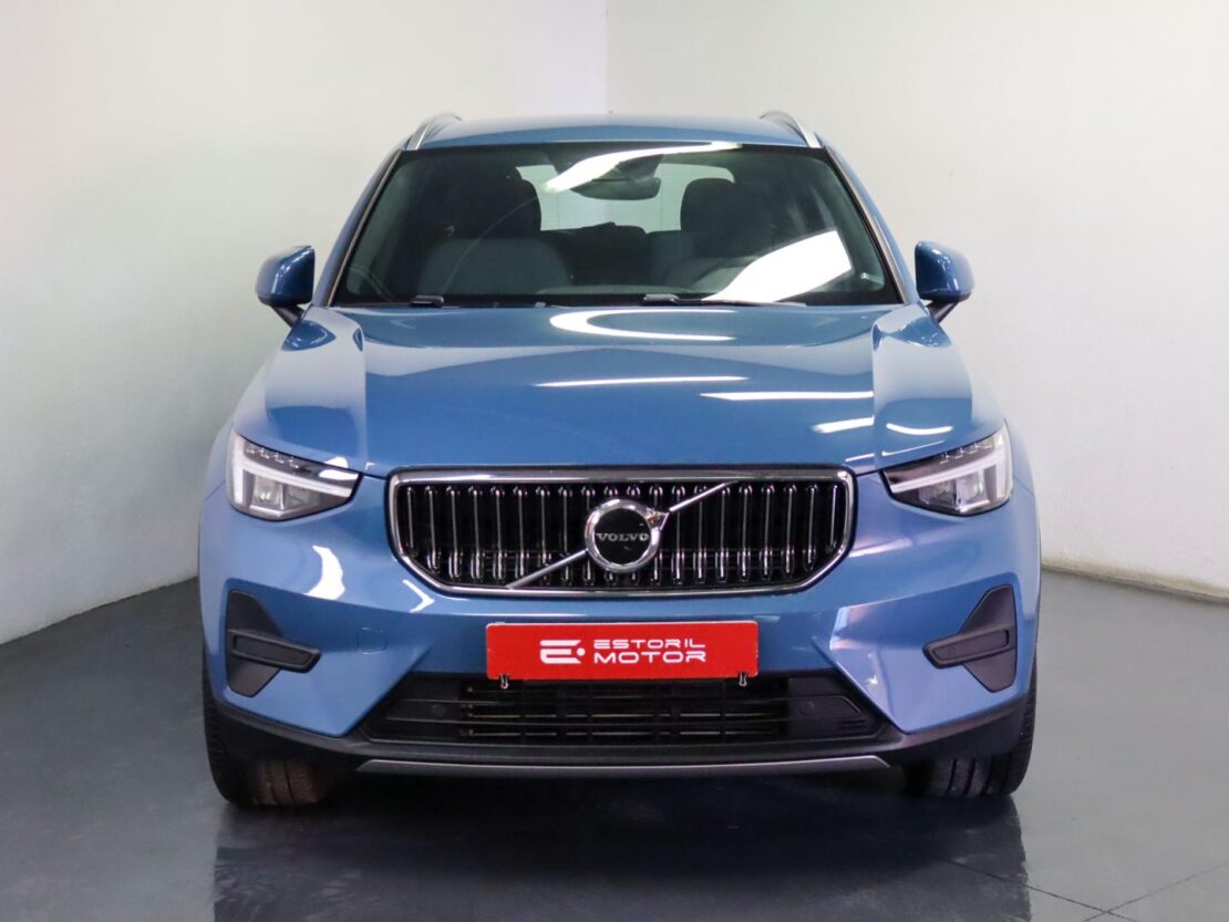 Volvo XC40 1.5 T5 Plus Bright PG HYBRID 2