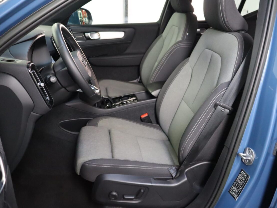 Volvo XC40 1.5 T5 Plus Bright PG HYBRID 9