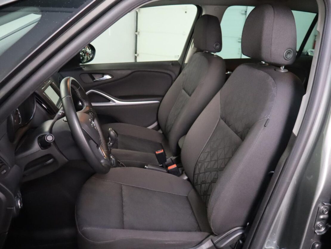 Opel Zafira Tourer 1.6 Turbo D S/S 120 Anos 7