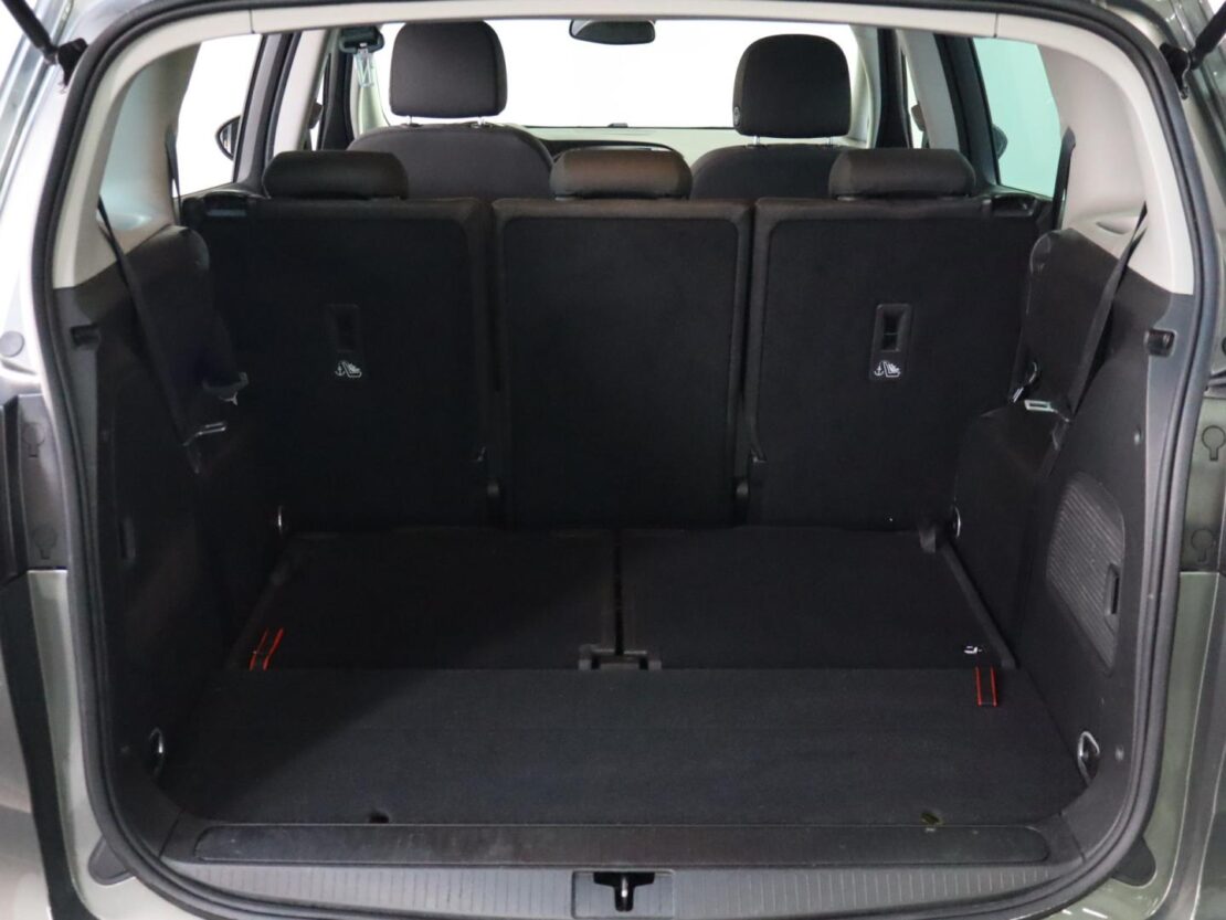 Opel Zafira Tourer 1.6 Turbo D S/S 120 Anos 18