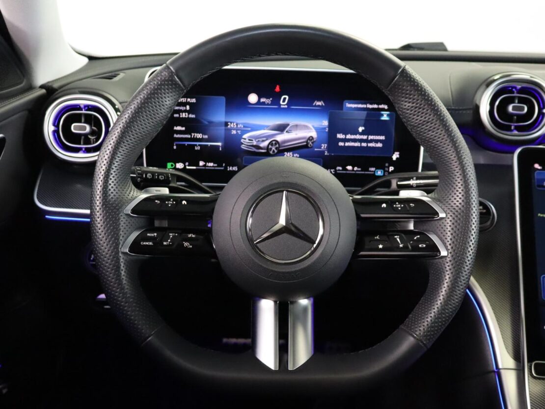 Mercedes Benz Classe C C 300 de AMG Line 14