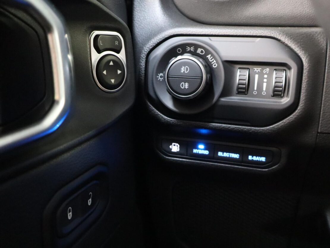 Jeep Wrangler Unlimited 2.0 TG 4xe Sahara 10