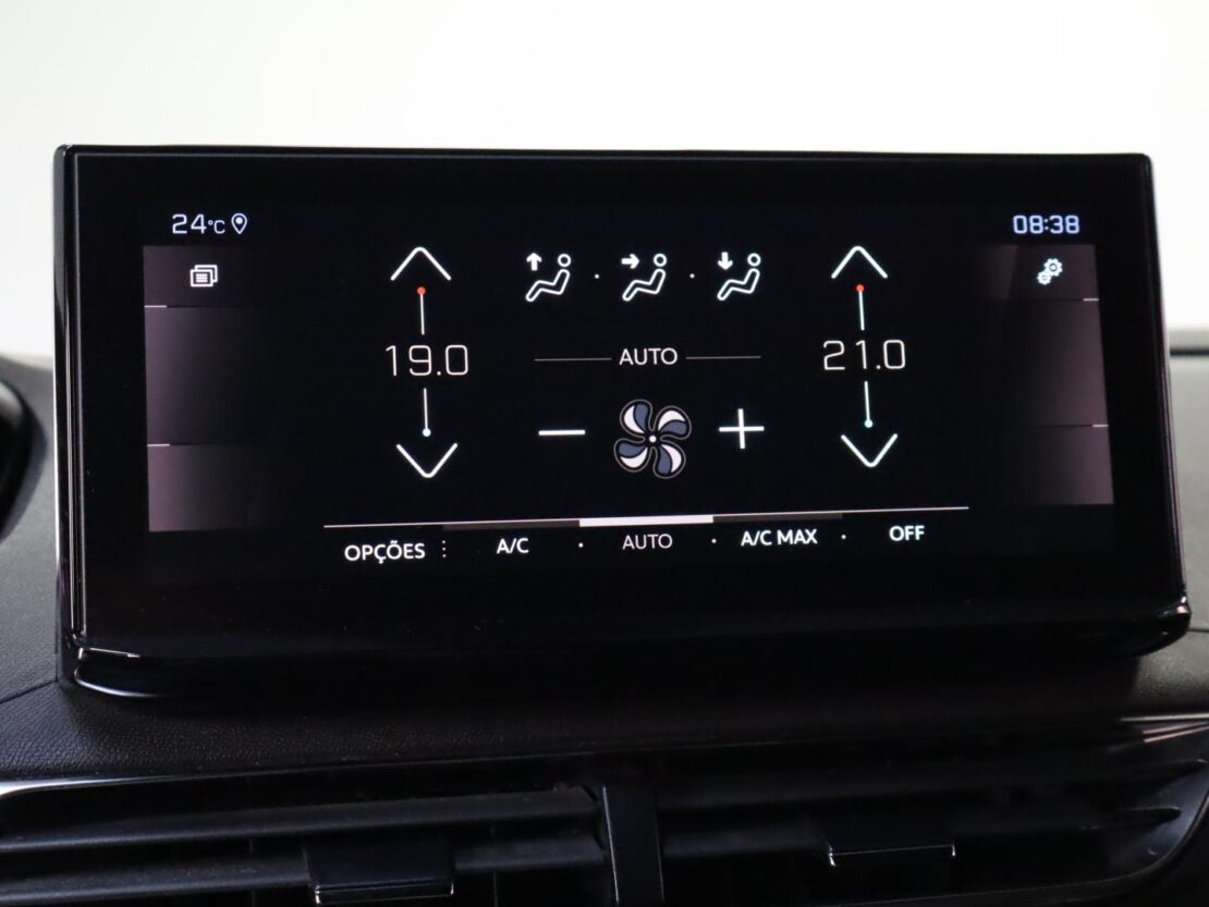 Peugeot 5008 GT 1.5 BlueHDi EAT8 17