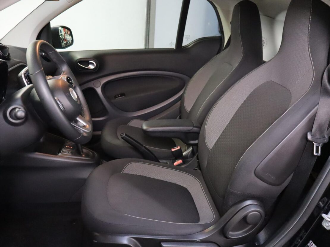 Smart Fortwo EQ passion 9