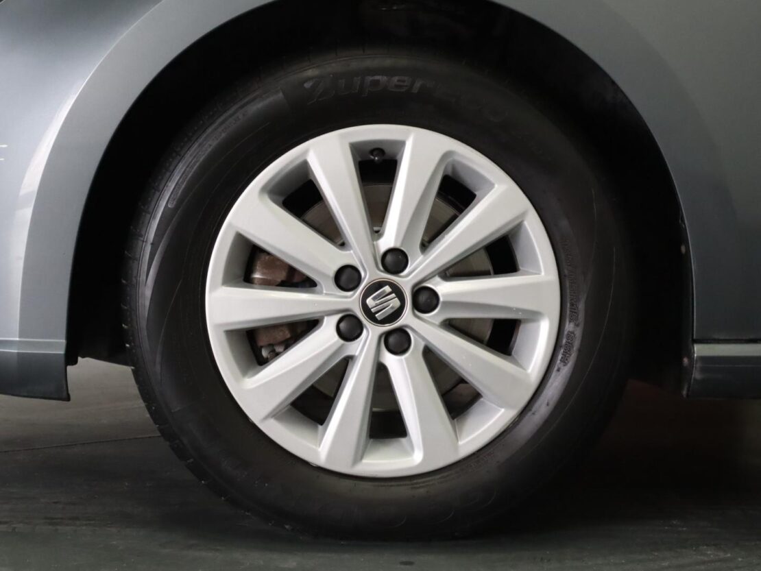 SEAT Ibiza 1.6 TDI REFERENCE 5