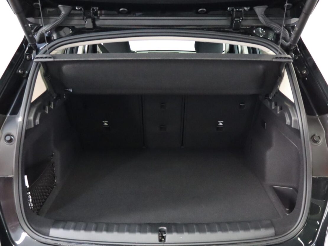 BMW iX1 xDrive30 22