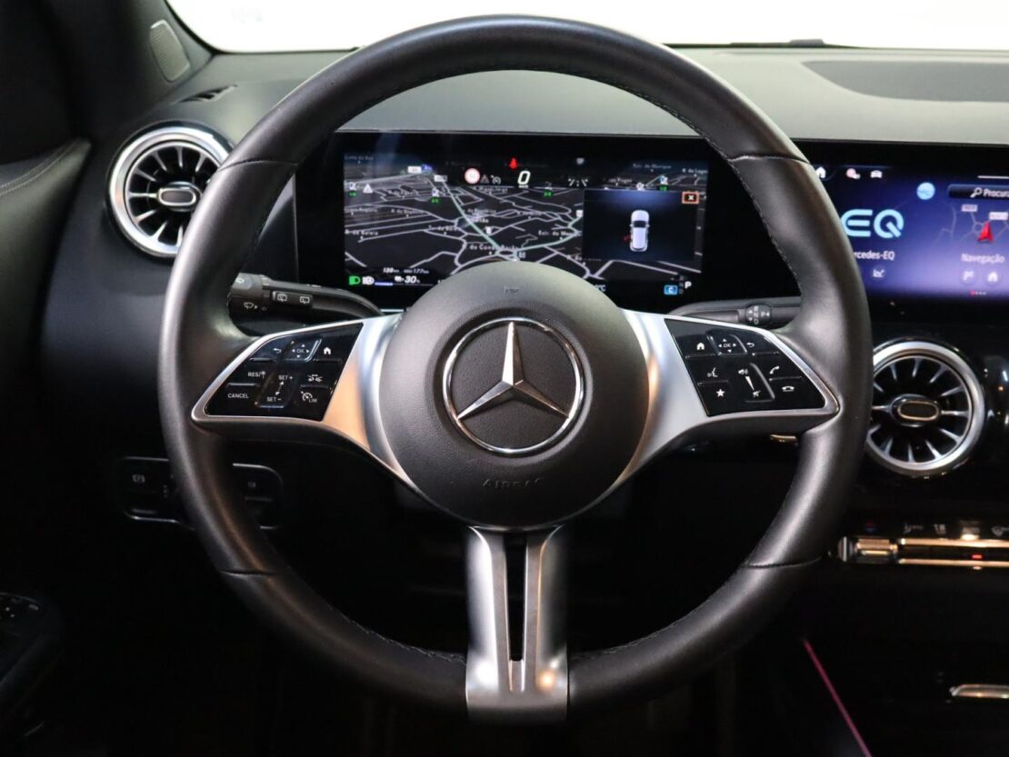 Mercedes Benz EQA 250 Progressive 12