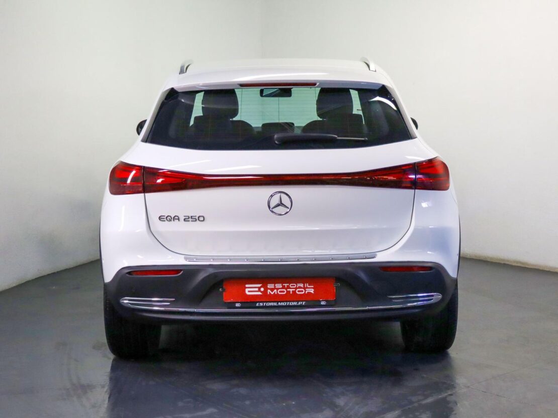 Mercedes Benz EQA 250 Progressive 4