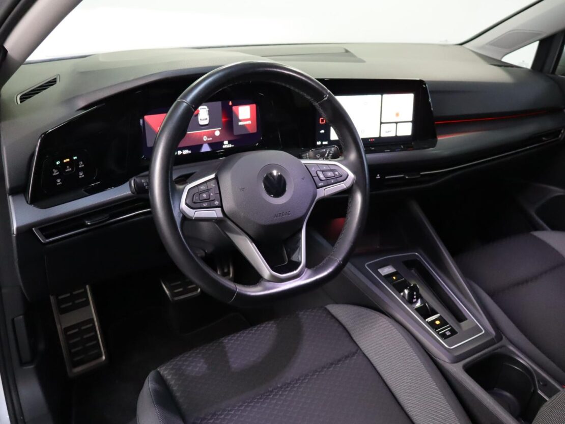 Volkswagen Golf 1.5 eTSI Active DSG 6