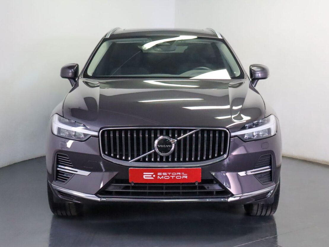 Volvo XC60 2.0 T6  AWD PHEV Core Auto 2