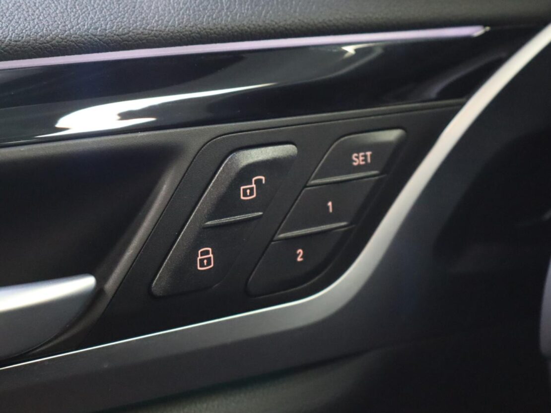 BMW iX3 Inspiring 25
