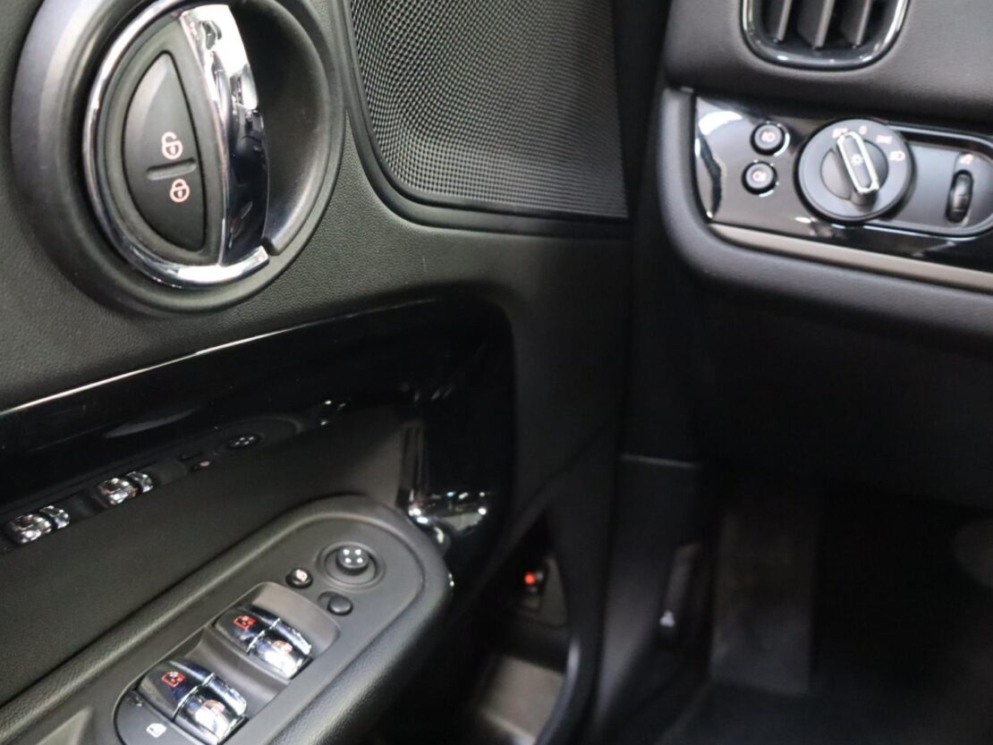 Mini Countryman Cooper S E ALL4 Auto 13