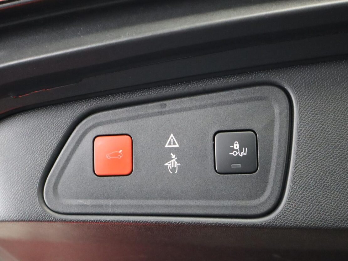 Peugeot 3008 1.2 PureTech Allure 20