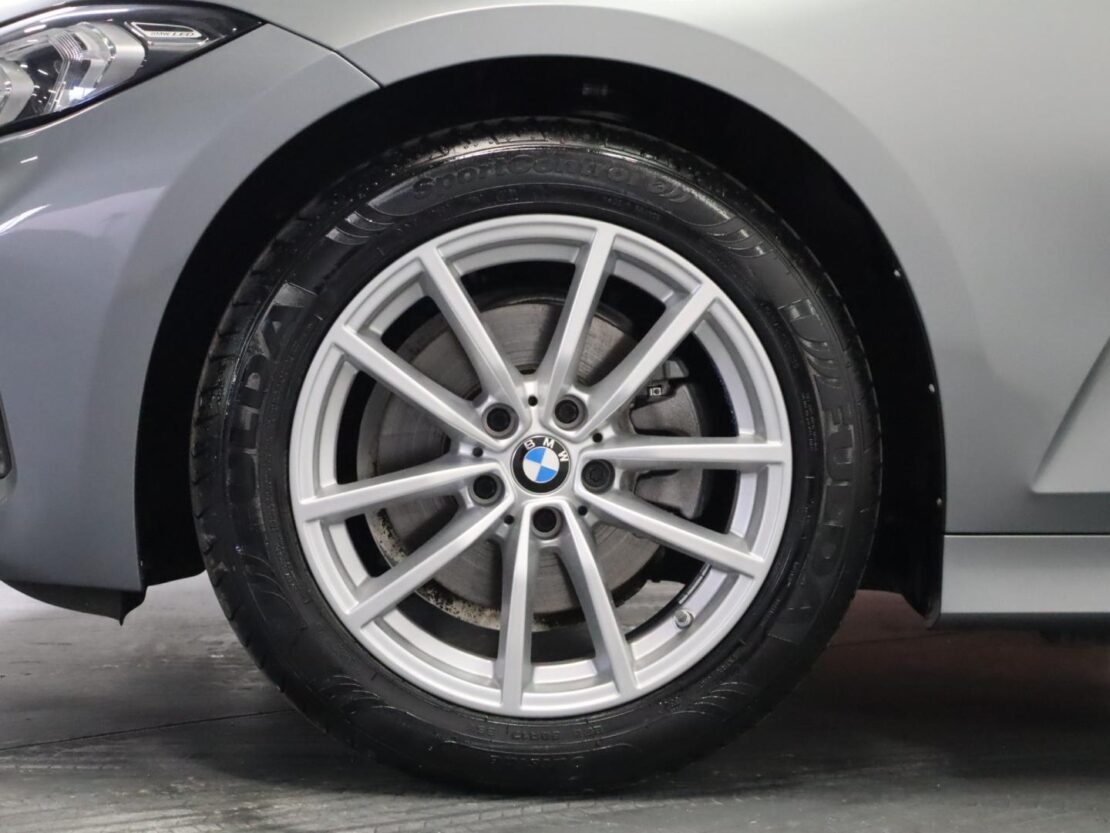 BMW Serie 3 320d Auto 5