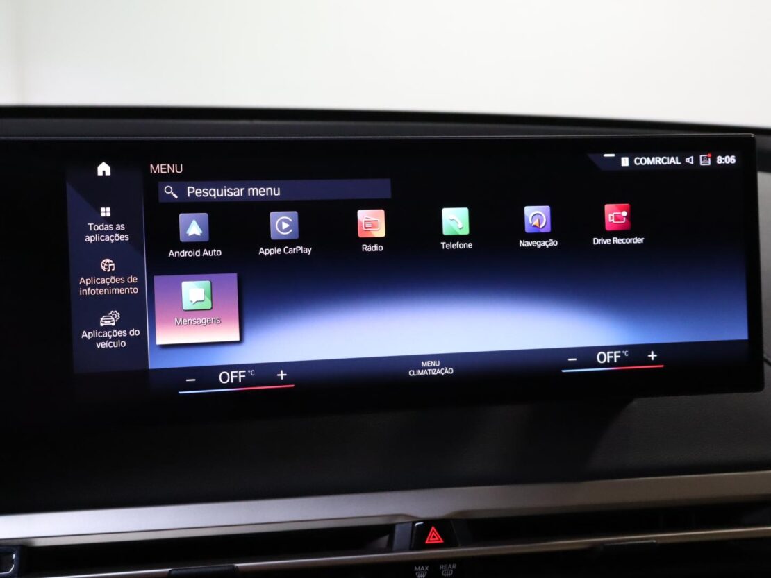 BMW iX xDrive40 17