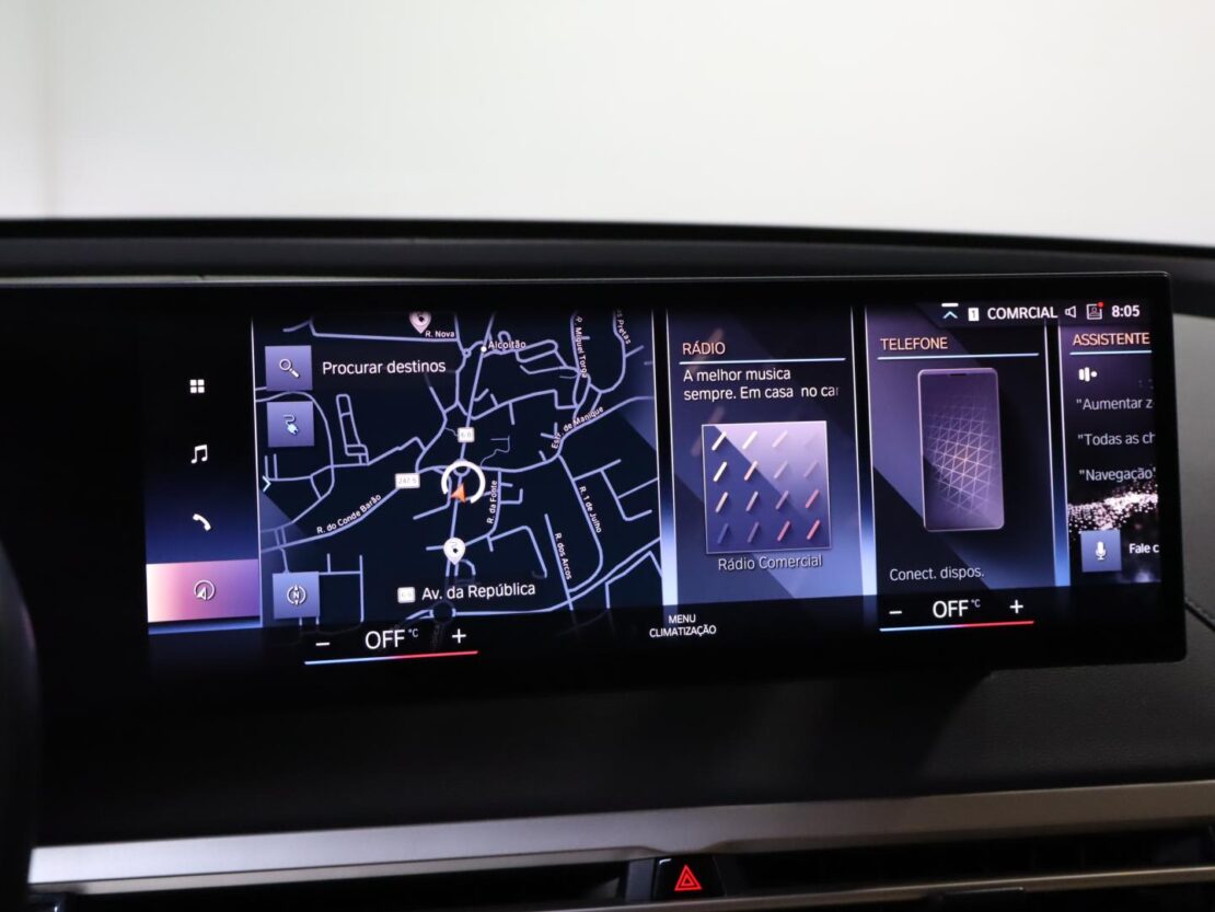 BMW iX xDrive40 15