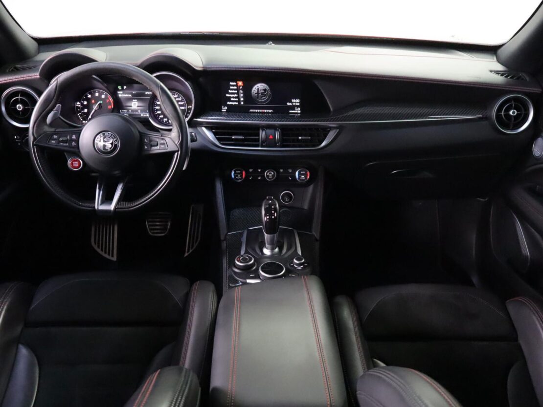 Alfa Romeo Stelvio 2.9  Quadrifoglio AT8 AWD Q4 15
