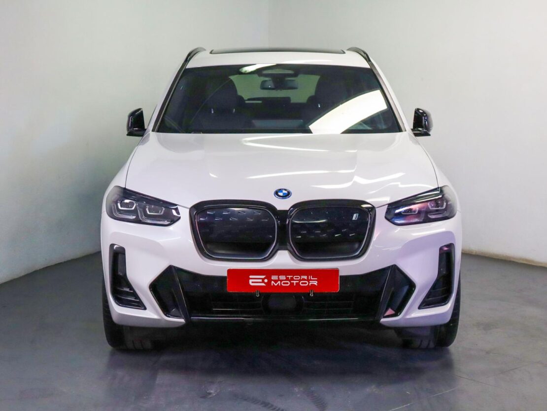 BMW iX3 M Sport Inspiring 2