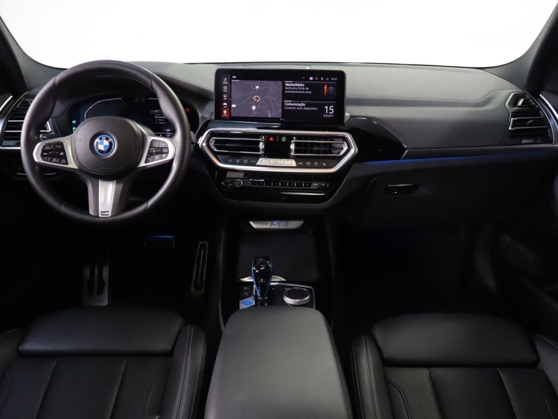 BMW iX3 M Sport Inspiring 12