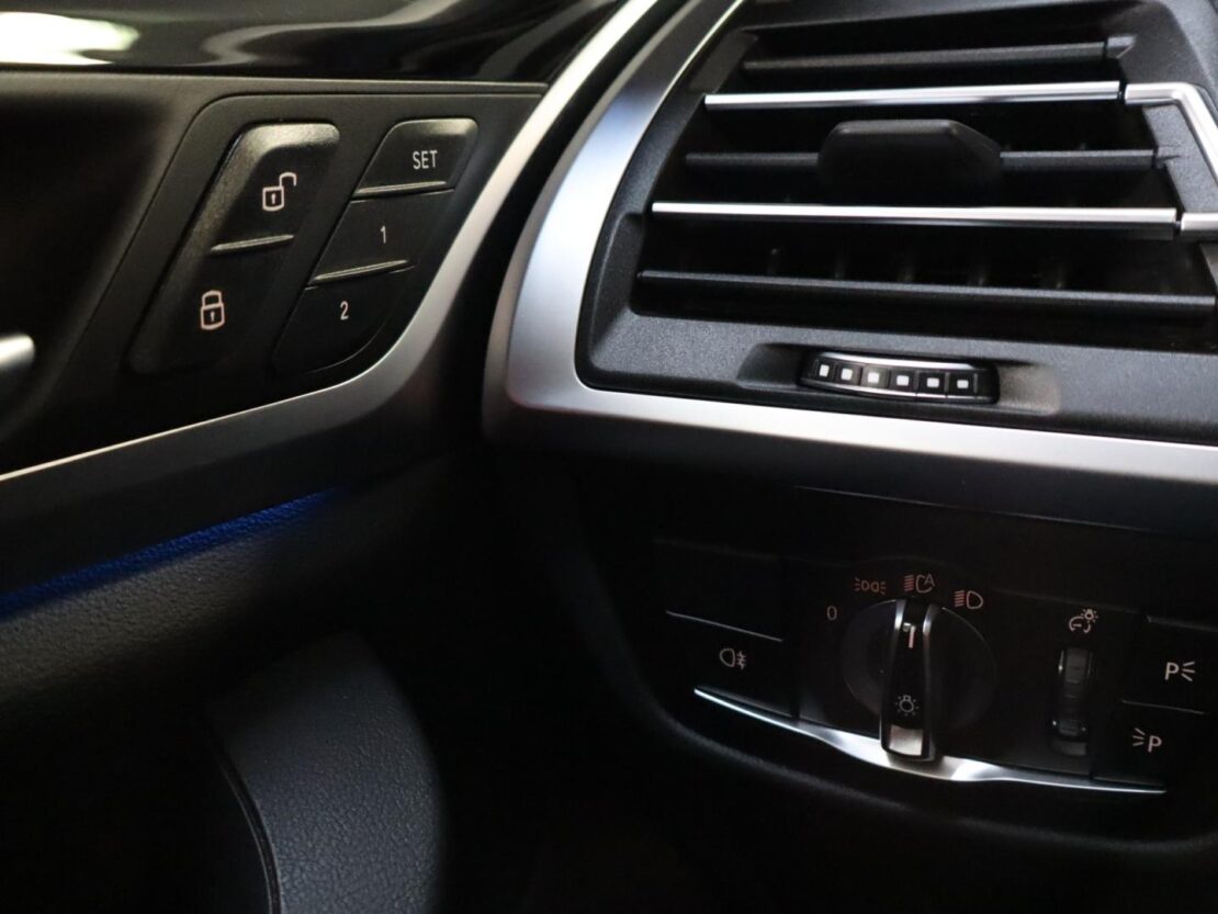 BMW iX3 M Sport Inspiring 15