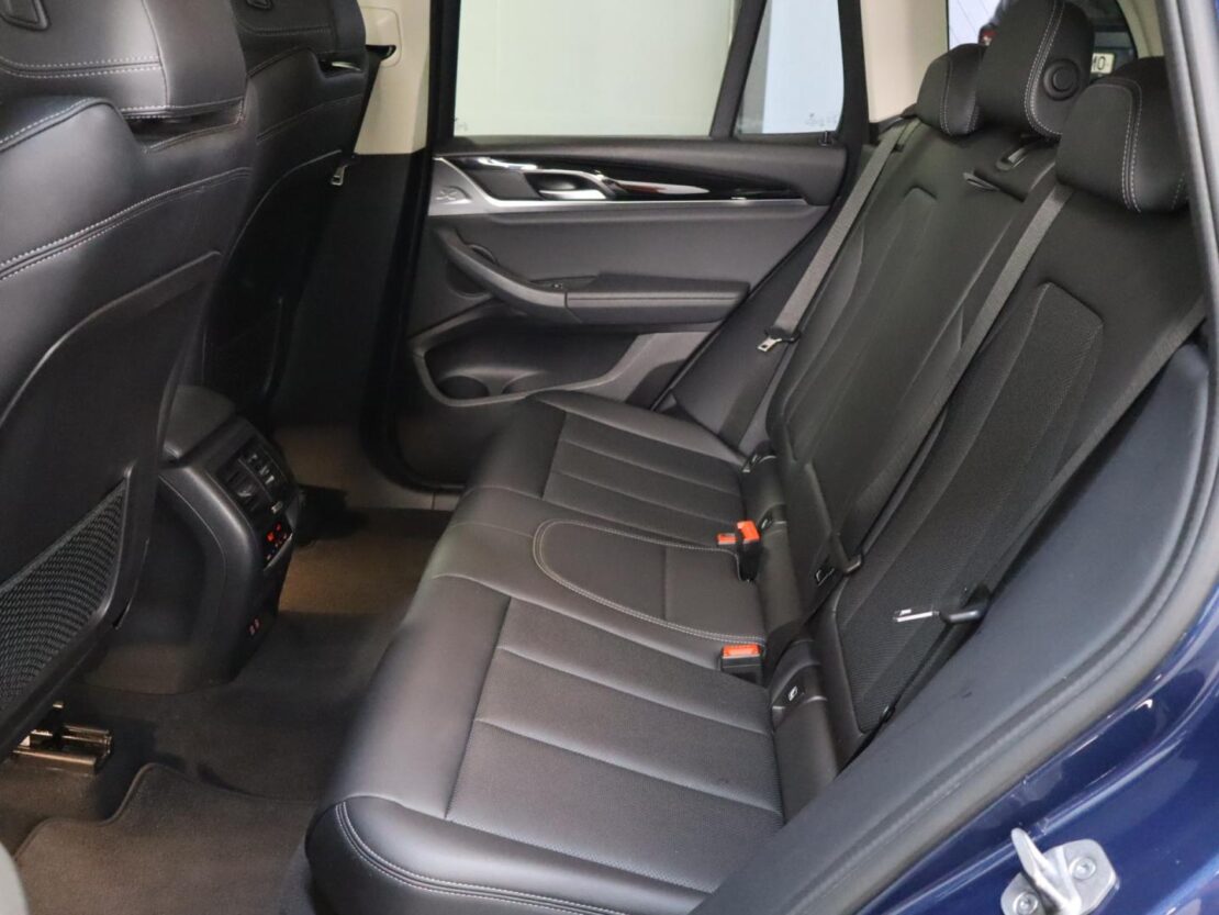 BMW X3 xDrive30e Auto 10