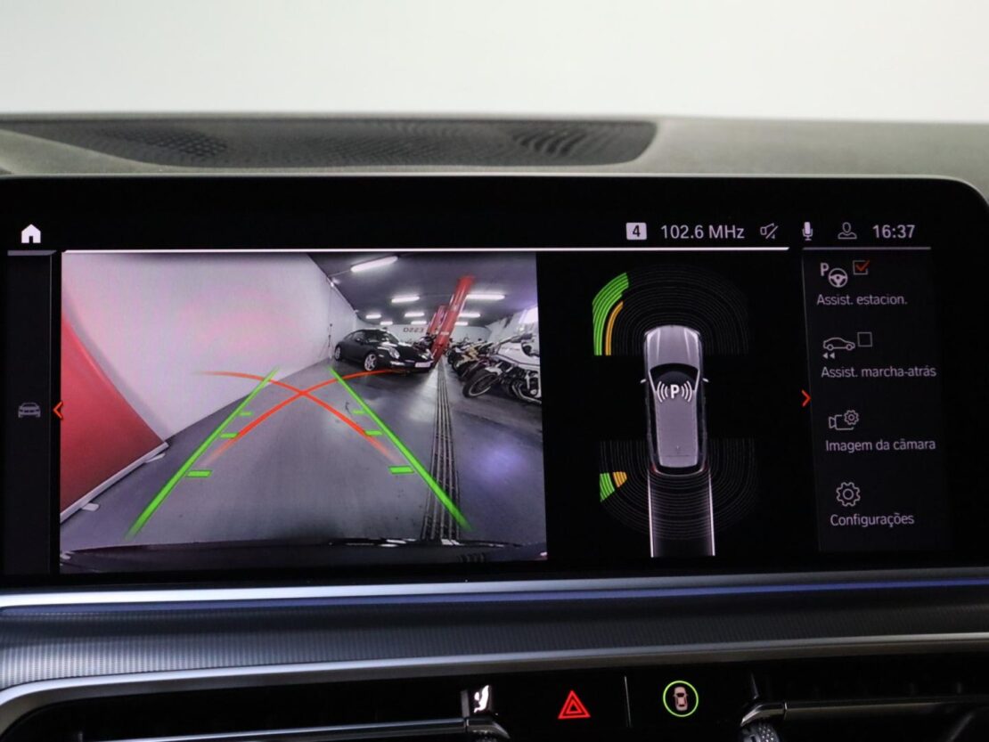 BMW X5 xDrive45e Auto 22