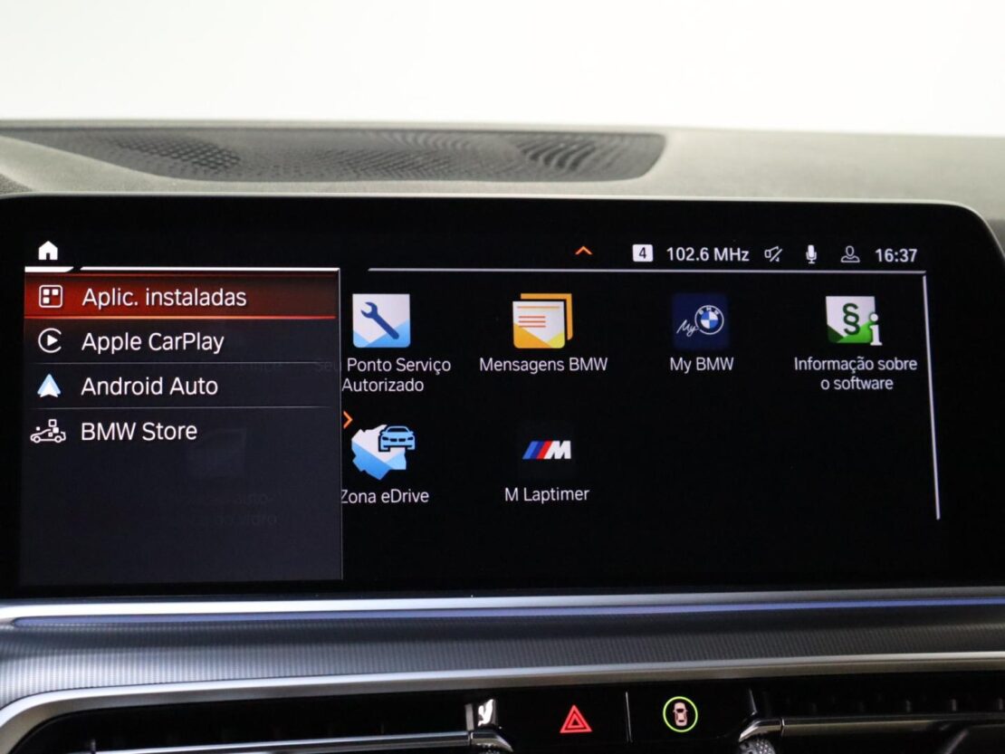 BMW X5 xDrive45e Auto 23