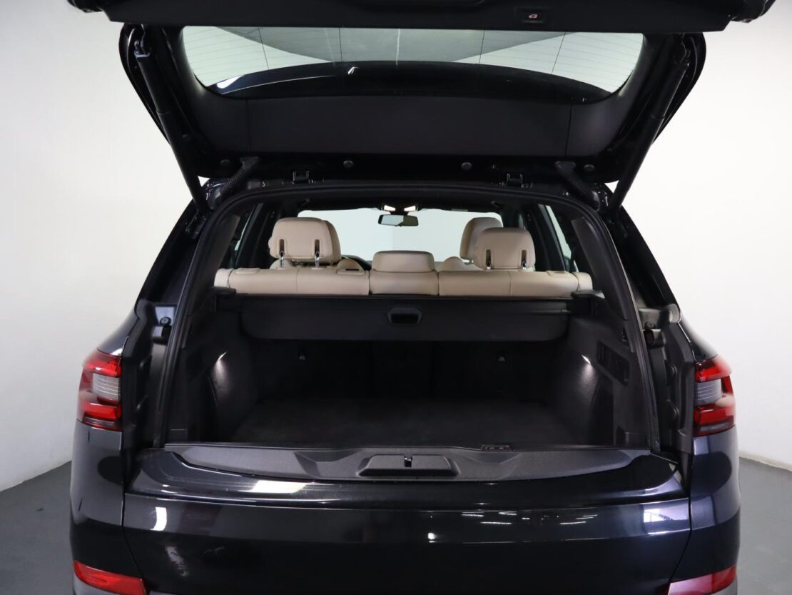 BMW X5 xDrive45e Auto 29