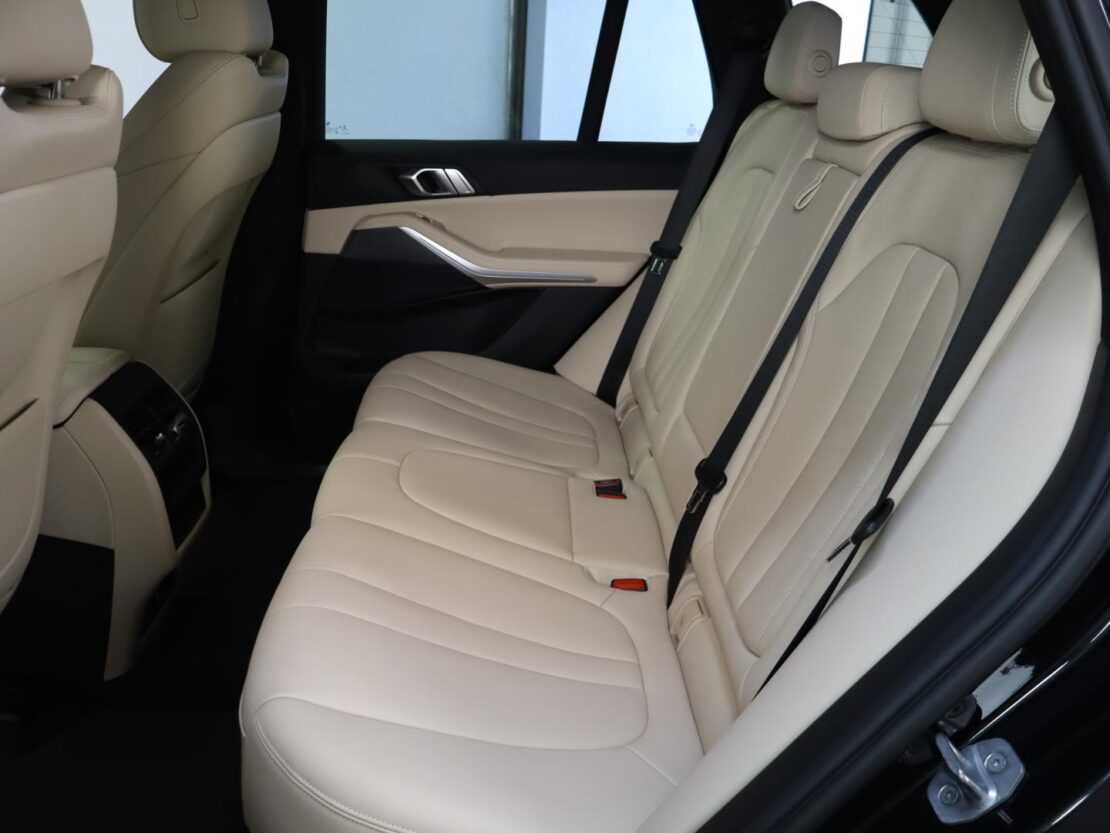 BMW X5 xDrive45e Auto 14