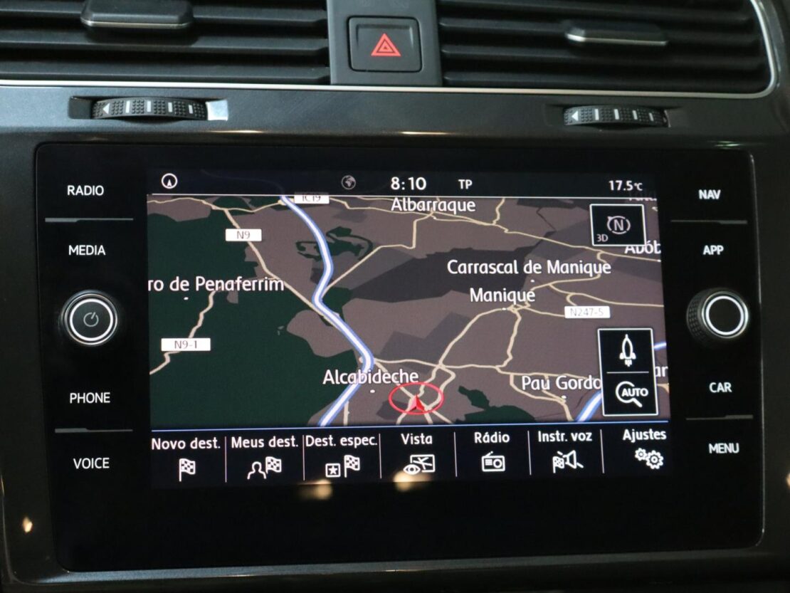 Volkswagen Golf 1.6 TDI Confortline 14