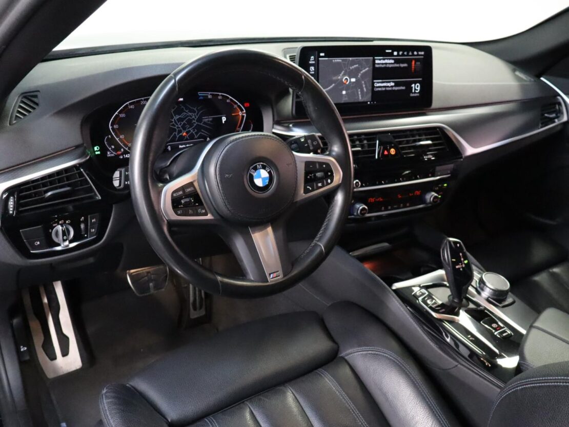 BMW Serie 5 520d Auto Pack M Auto 6
