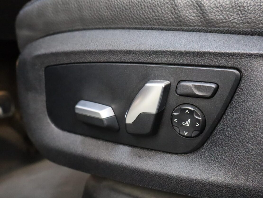 BMW Serie 5 520d Auto Pack M Auto 8