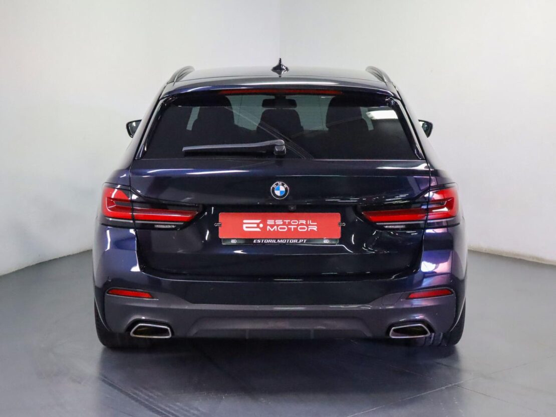 BMW Serie 5 520d Auto Pack M Auto 4