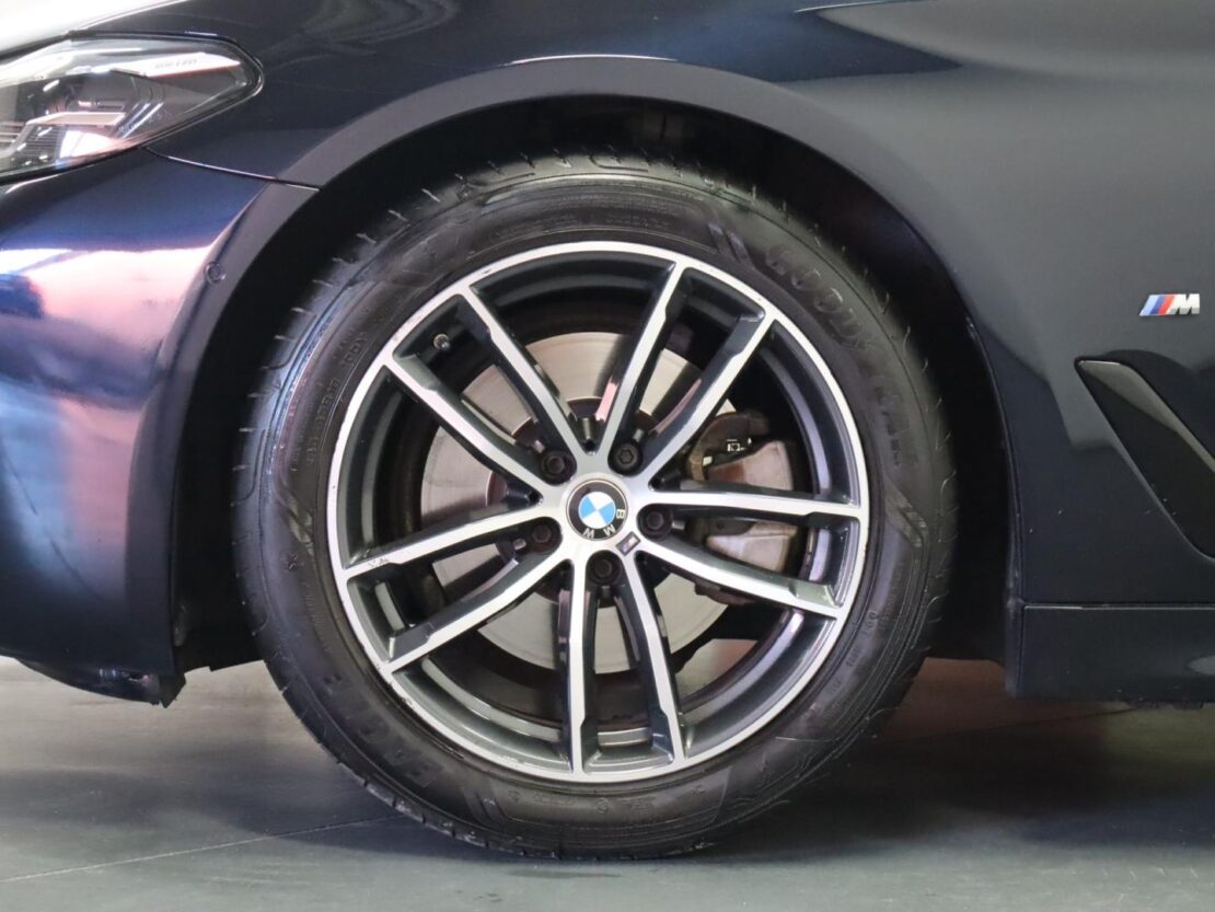 BMW Serie 5 520d Auto Pack M Auto 5