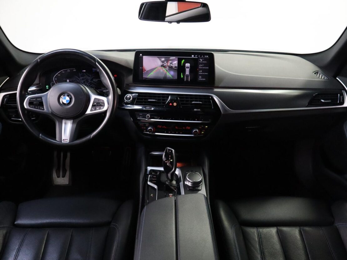 BMW Serie 5 520d Auto Pack M Auto 10
