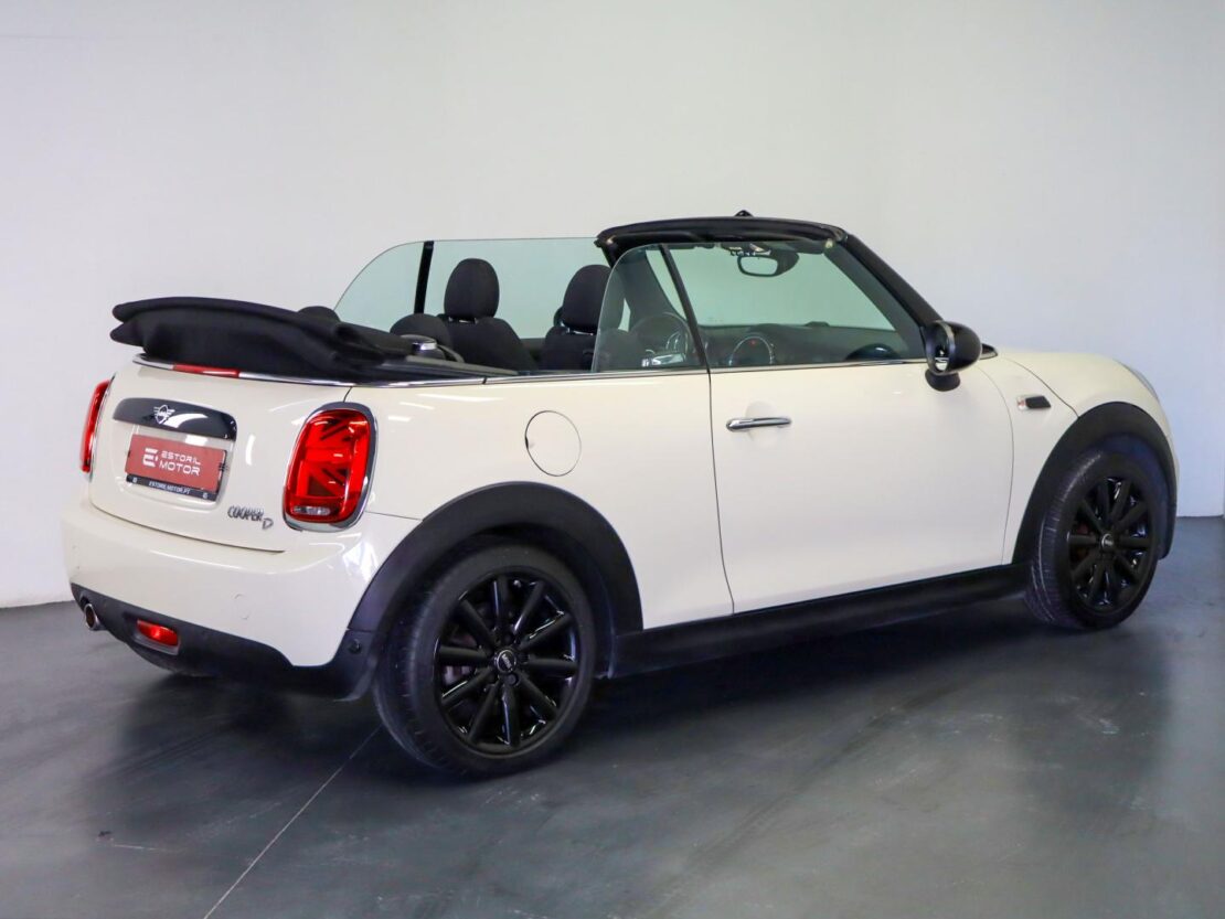 Mini Mini Cooper D Cabrio 6