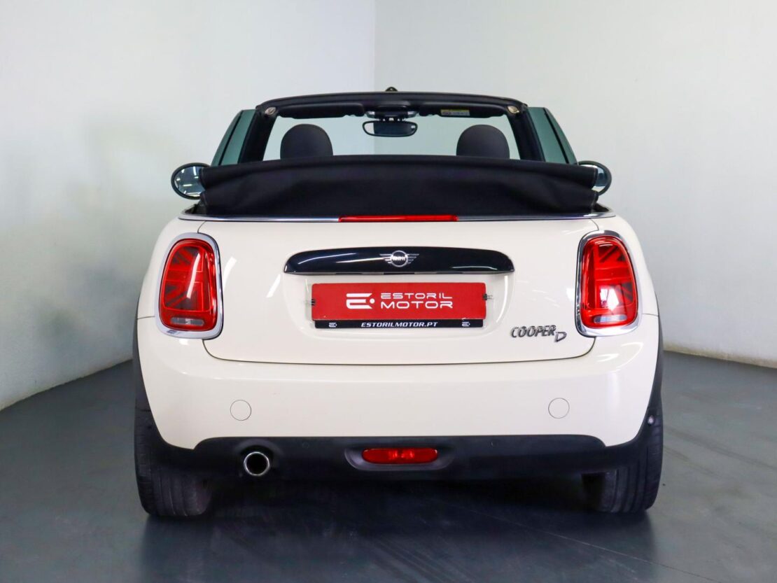 Mini Mini Cooper D Cabrio 7